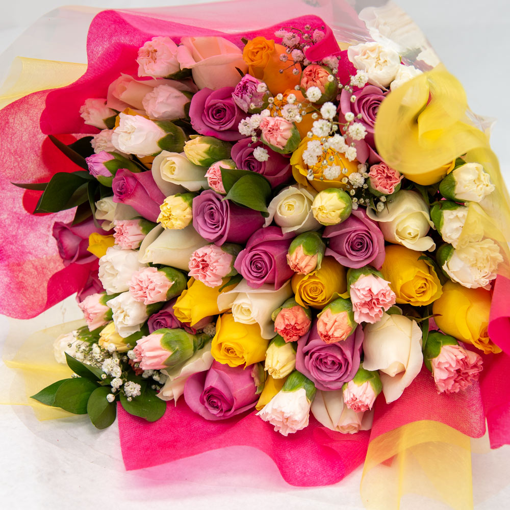 Bouquet-rosas colores variados